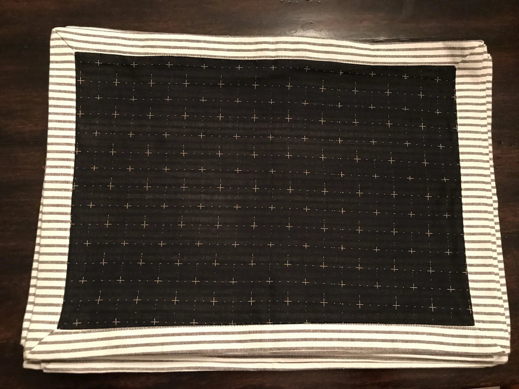 Black stars with stripes tablemats