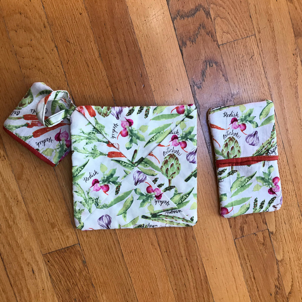 Oven Mitts and Holders