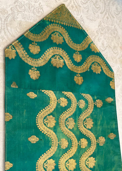 Heirloom Table Runner - Kanchi Silk